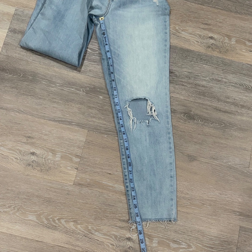 RSQ Vintage Jeans Juniors 5/27 Light Wash Distressed High‎ Rise Frayed Hem - Picture 5 of 5